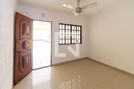 Sala de casa à venda com 2 quartos, 125m² em Veloso, Osasco