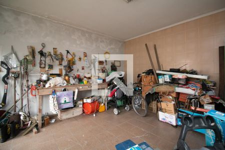 Casa à venda com 480m², 5 quartos e 8 vagas Casa à venda com 480m², 5 quartos e 8 vagasQuarto Edicula