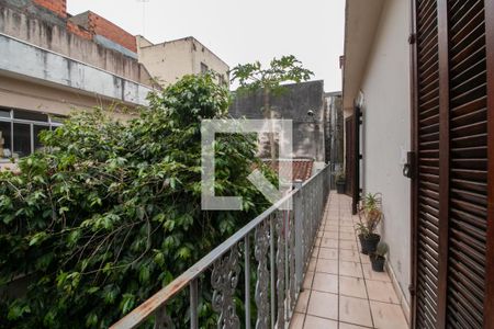 Casa à venda com 480m², 5 quartos e 8 vagas Casa à venda com 480m², 5 quartos e 8 vagasVaranda Suíte 5