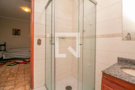 Casa à venda com 480m², 5 quartos e 8 vagas Casa à venda com 480m², 5 quartos e 8 vagasBanheiro Suíte 2