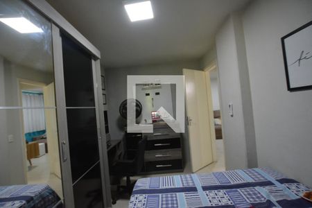 Quarto 1 de apartamento para alugar com 2 quartos, 52m² em Cordovil, Rio de Janeiro