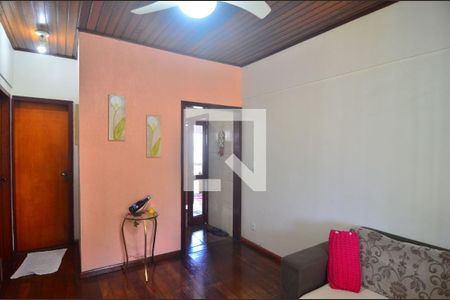 Sala de casa à venda com 2 quartos, 95m² em Harmonia, Canoas