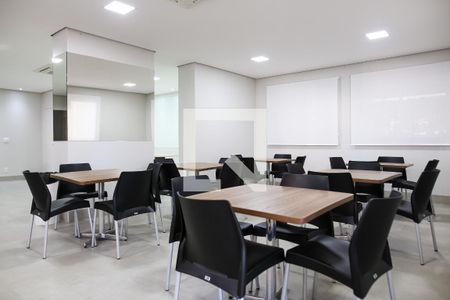 Apartamento à venda com 89m², 3 quartos e 2 vagas Apartamento à venda com 89m², 3 quartos e 2 vagasÁrea comum - Salão de festas