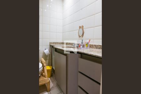 Apartamento à venda com 89m², 3 quartos e 2 vagas Apartamento à venda com 89m², 3 quartos e 2 vagasBanheiro Social
