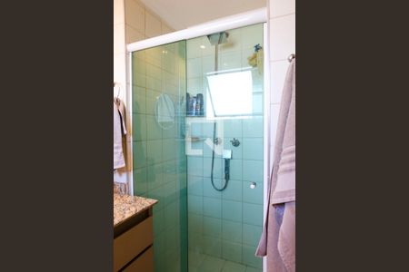 Apartamento à venda com 89m², 3 quartos e 2 vagas Apartamento à venda com 89m², 3 quartos e 2 vagasBanheiro da Suite