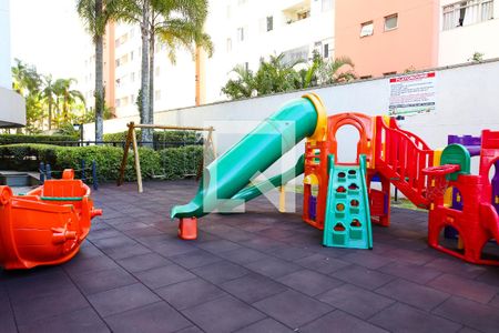 Apartamento à venda com 89m², 3 quartos e 2 vagas Apartamento à venda com 89m², 3 quartos e 2 vagasÁrea Comum - Playground