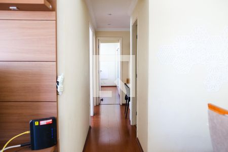 Corredor de apartamento à venda com 3 quartos, 89m² em Vila Gilda, Santo André