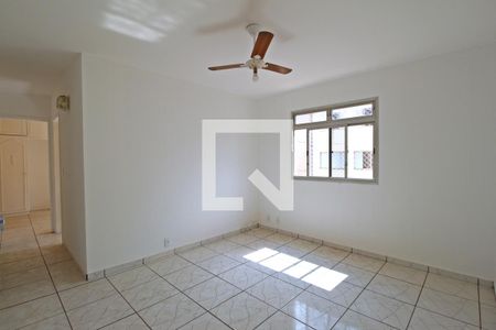 Sala de apartamento à venda com 3 quartos, 75m² em Jardim do Trevo, Campinas