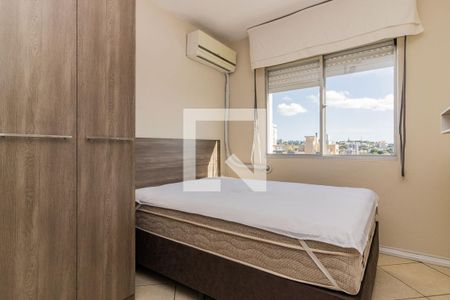 Dormitório de apartamento à venda com 1 quarto, 43m² em Partenon, Porto Alegre