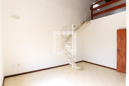 Sala de casa para alugar com 4 quartos, 200m² em Jardim das Indústrias, São José dos Campos