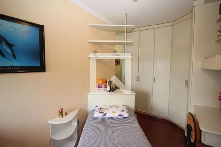 Casa de condomínio à venda com 367m², 4 quartos e 2 vagas Casa de condomínio à venda com 367m², 4 quartos e 2 vagasQuarto 2