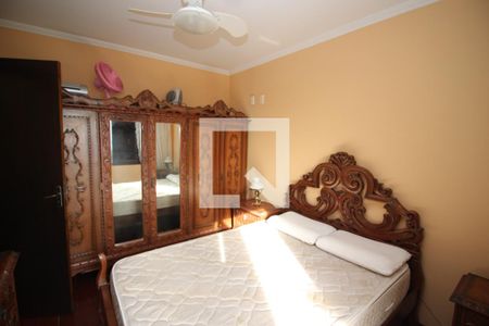 Casa de condomínio à venda com 367m², 4 quartos e 2 vagas Casa de condomínio à venda com 367m², 4 quartos e 2 vagasQuarto 3