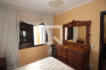 Casa de condomínio à venda com 367m², 4 quartos e 2 vagas Casa de condomínio à venda com 367m², 4 quartos e 2 vagasQuarto 3