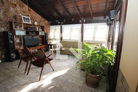 Sala 2 de casa de condomínio à venda com 4 quartos, 367m² em Nonoai, Porto Alegre