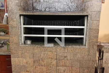 Casa de condomínio à venda com 367m², 4 quartos e 2 vagas Casa de condomínio à venda com 367m², 4 quartos e 2 vagasChurrasqueira