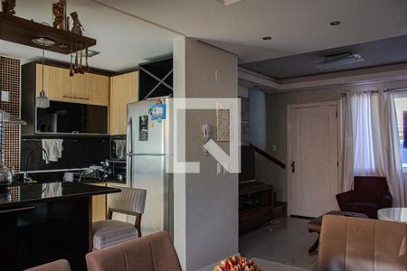 Casa de condomínio à venda com 120m², 2 quartos e 2 vagasSala