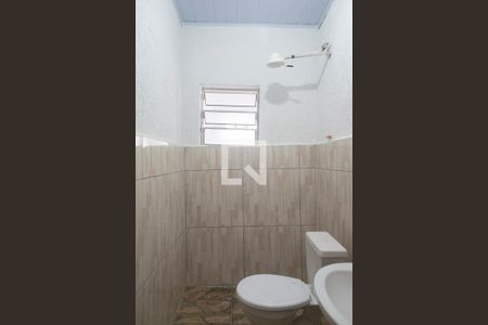 Banheiro de casa para alugar com 1 quarto, 35m² em Parada Inglesa, São Paulo