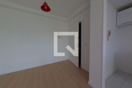 Sala de apartamento para alugar com 3 quartos, 70m² em Cristal, Porto Alegre