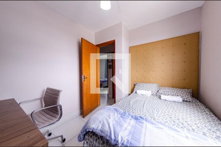 Apartamento à venda com 140m², 3 quartos e 1 vaga Apartamento à venda com 140m², 3 quartos e 1 vagaQuarto 2