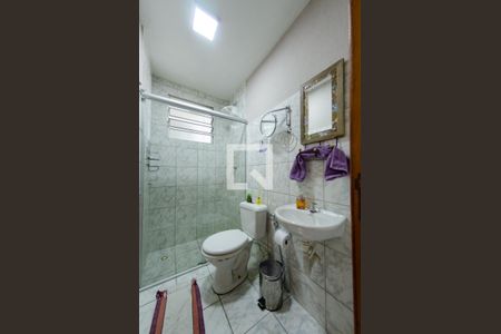 Apartamento à venda com 140m², 3 quartos e 1 vaga Apartamento à venda com 140m², 3 quartos e 1 vagaBanheiro social