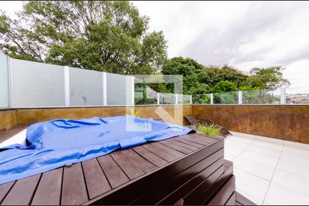 Apartamento à venda com 140m², 3 quartos e 1 vaga Apartamento à venda com 140m², 3 quartos e 1 vagaCobertura