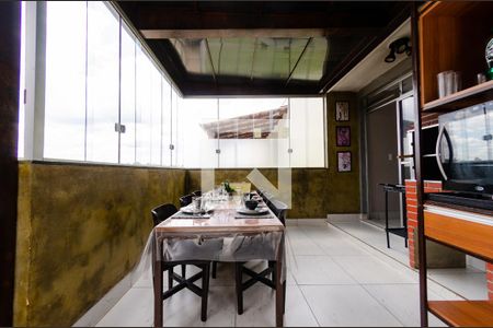 Apartamento à venda com 140m², 3 quartos e 1 vaga Apartamento à venda com 140m², 3 quartos e 1 vagaÁrea gourmet