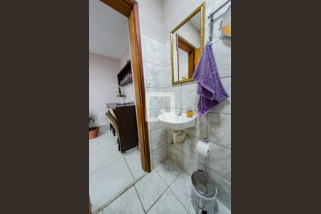 Apartamento à venda com 140m², 3 quartos e 1 vaga Apartamento à venda com 140m², 3 quartos e 1 vagaLavabo