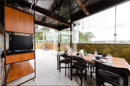 Apartamento à venda com 140m², 3 quartos e 1 vaga Apartamento à venda com 140m², 3 quartos e 1 vagaÁrea gourmet