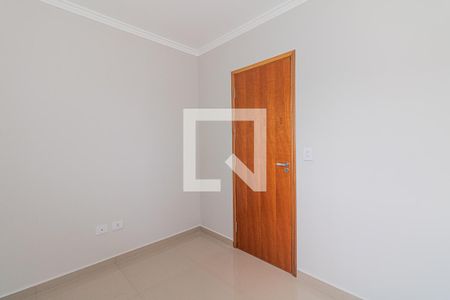 Quarto de apartamento à venda com 2 quartos, 42m² em Vila Nivi, São Paulo