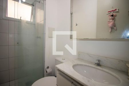 Banheiro Social de apartamento à venda com 3 quartos, 67m² em Protásio Alves, Porto Alegre