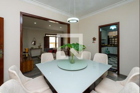 Sala de Jantar de casa à venda com 4 quartos, 249m² em São João Batista, Belo Horizonte