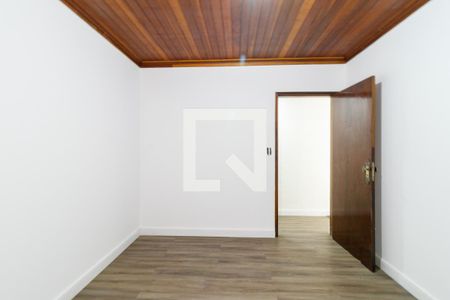 Quarto 2 de casa para alugar com 2 quartos, 100m² em Jardim Danfer, São Paulo