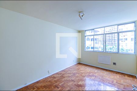 Sala de apartamento à venda com 2 quartos, 80m² em Icaraí, Niterói