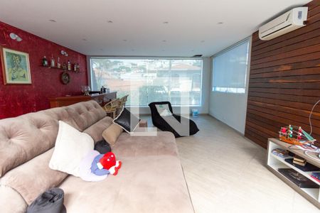 Sala de TV de casa à venda com 3 quartos, 500m² em Jardim Bonfiglioli, São Paulo