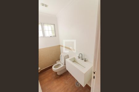 Lavabo de casa para alugar com 5 quartos, 350m² em Vila Pirajussara, São Paulo