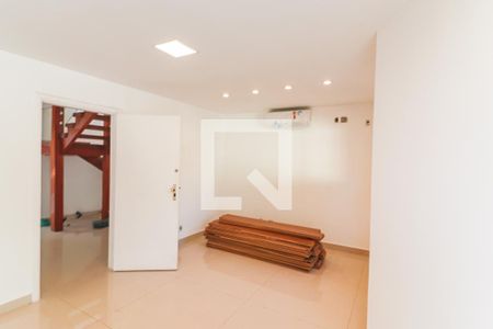 Casa à venda com 350m², 5 quartos e 4 vagas Casa à venda com 350m², 5 quartos e 4 vagasSuite 1\