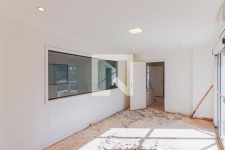 Casa à venda com 350m², 5 quartos e 4 vagas Casa à venda com 350m², 5 quartos e 4 vagasSuite 2