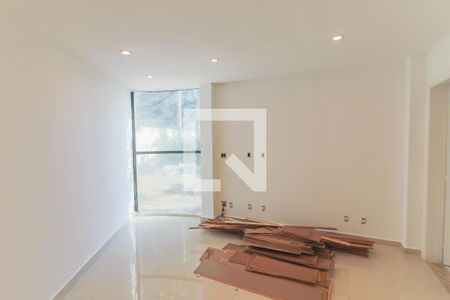 Casa à venda com 350m², 5 quartos e 4 vagas Casa à venda com 350m², 5 quartos e 4 vagasSuite 1