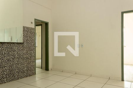 Sala/Cozinha de apartamento para alugar com 2 quartos, 60m² em Centro, Fortaleza