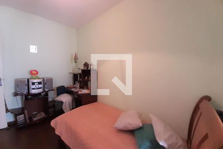 Quarto 2 de casa à venda com 3 quartos, 180m² em Santa Monica, Belo Horizonte