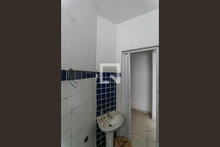 Banheiro de kitnet/studio à venda com 1 quarto, 37m² em Centro Histórico, Porto Alegre