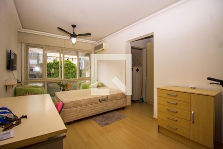 Quarto de apartamento à venda com 1 quarto, 30m² em Centro Histórico, Porto Alegre
