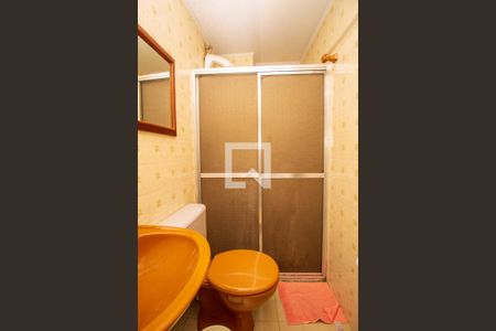Banheiro de apartamento à venda com 1 quarto, 30m² em Centro Histórico, Porto Alegre