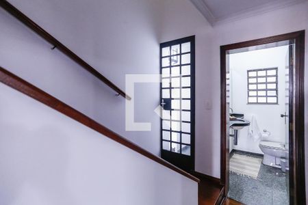 Escada de casa à venda com 4 quartos, 300m² em Alto da Lapa, São Paulo