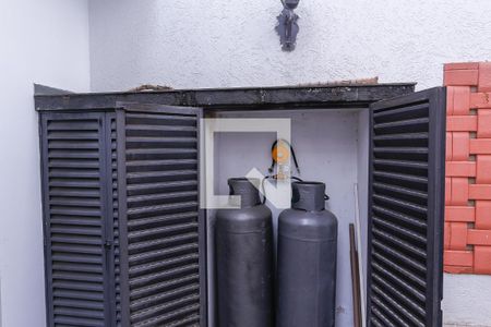 Casa à venda com 300m², 4 quartos e 2 vagas Casa à venda com 300m², 4 quartos e 2 vagasGás Encanado