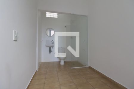 Casa à venda com 300m², 4 quartos e 2 vagas Casa à venda com 300m², 4 quartos e 2 vagasBanheiro de Serviço