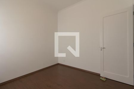 Casa à venda com 300m², 4 quartos e 2 vagas Casa à venda com 300m², 4 quartos e 2 vagasQuarto 3