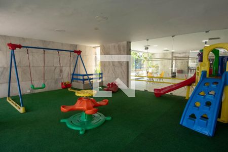 Apartamento para alugar com 76m², 2 quartos e 1 vaga Apartamento para alugar com 76m², 2 quartos e 1 vagaÁrea Comum - Playground