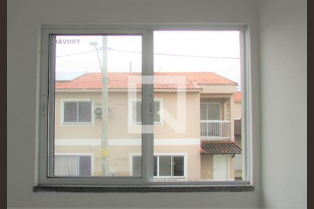 Vista do quarto 2 de casa de condomínio para alugar com 2 quartos, 89m² em Guaratiba, Rio de Janeiro