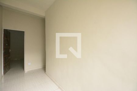 Sala 1 de casa à venda com 4 quartos, 85m² em Olaria, Rio de Janeiro